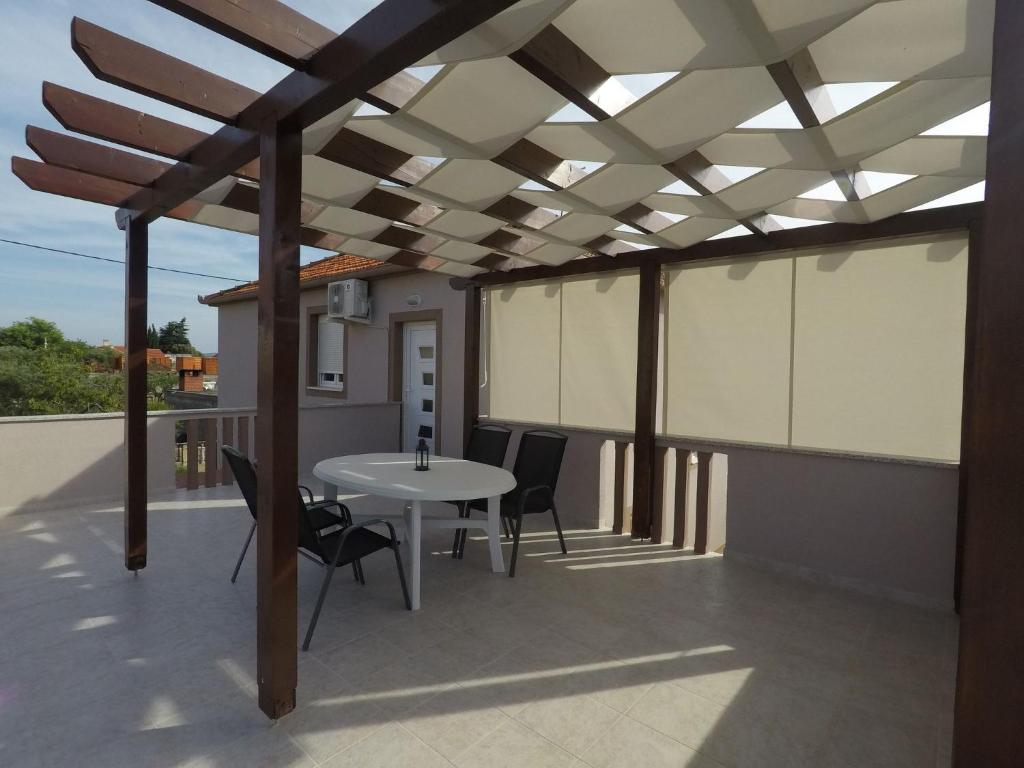 Apartman Nenći 2