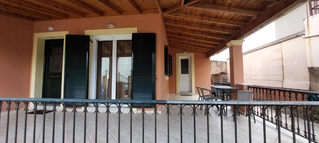 Balkón nebo terasa v ubytování Kallistimon House