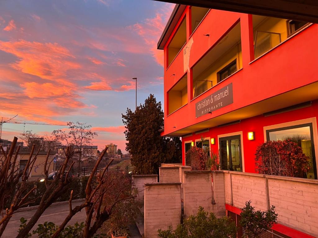 Budova, v ktorej sa hotel nachádza