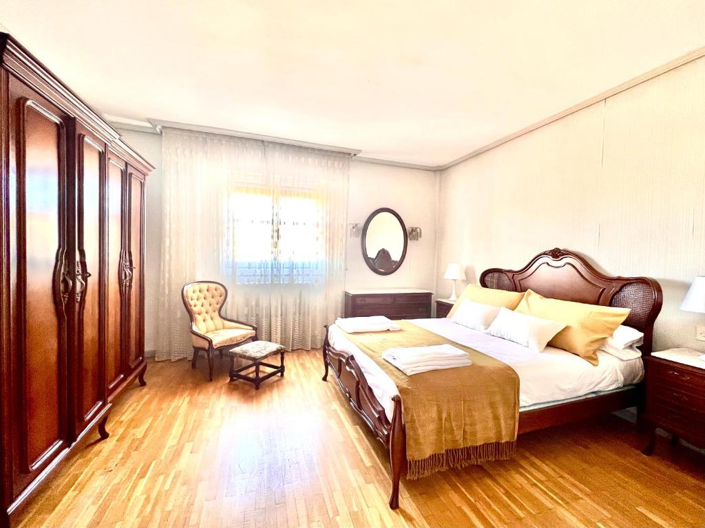 Housing Leon Santa Marina, León (updated prices 2024)