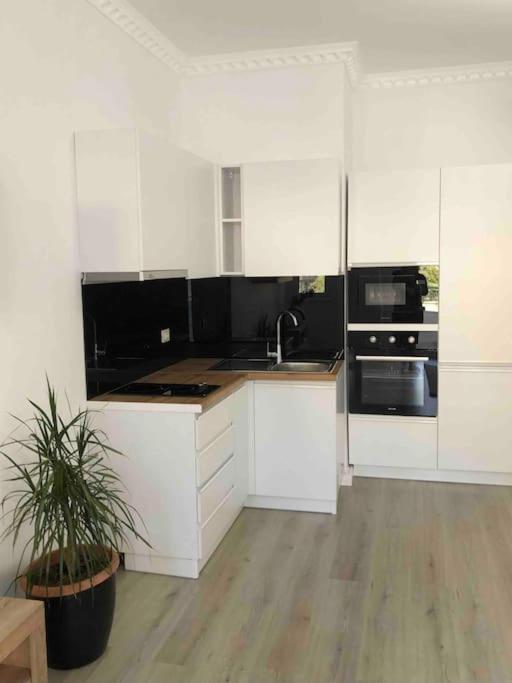 Apartment on the Lungomare - Image 8