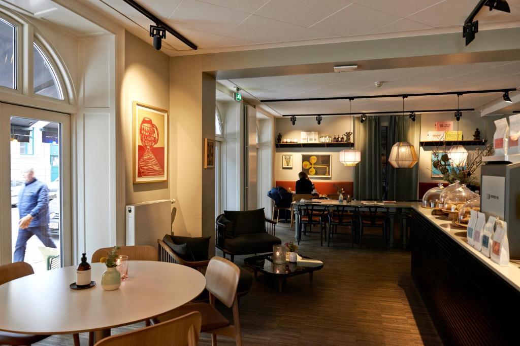 Restaurace v ubytování Ibsens Hotel