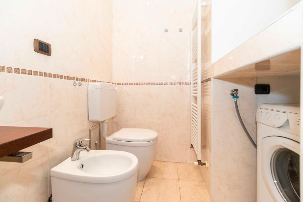 Bagno di Piazza Statuto Comfy APT - with 2 Balconies