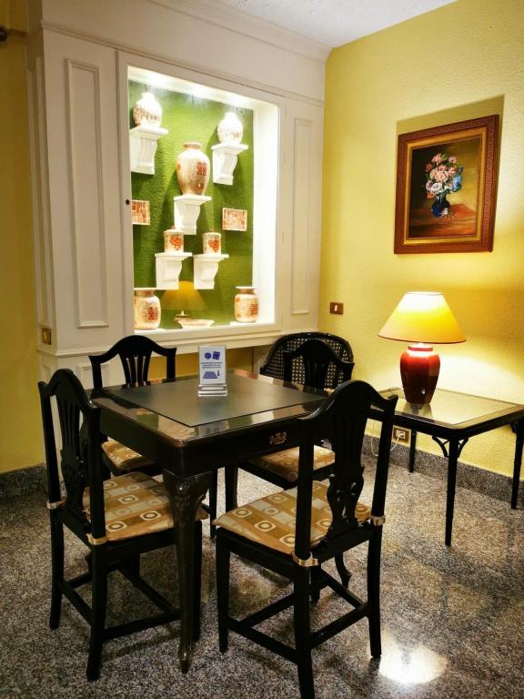 Posedenie v ubytovaní Hotel Don Cándido