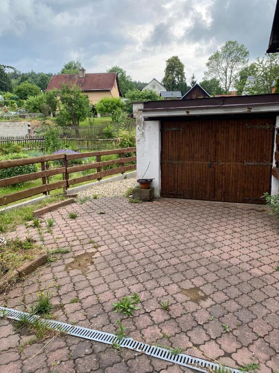Budova, kde se vila nachází
