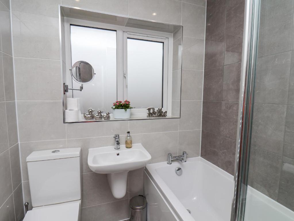 22 Constable Road 7