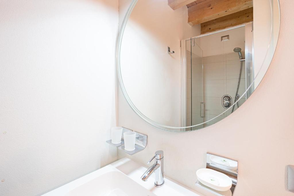 Ca' Degli Antichi Giardini Apartments - Resim 38