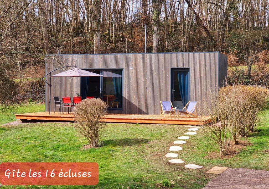 Gîte 16 écluses canal du Nivernais - Huis Met 1 Slaapkamer