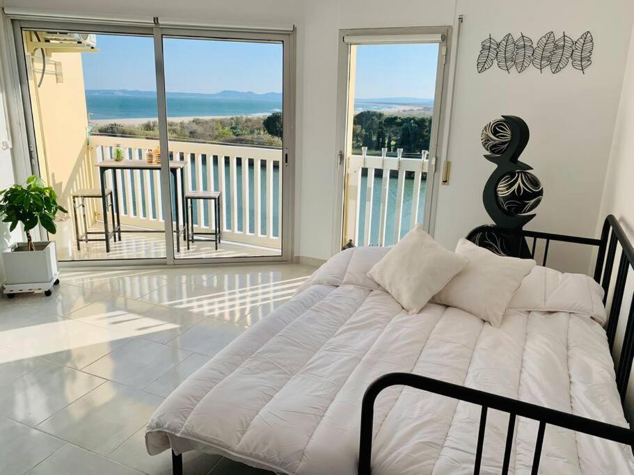 Fotografie z fotogalerie ubytování Empuriabrava, Vue sur mer & baie, Plage 100m v destinaci Empuriabrava