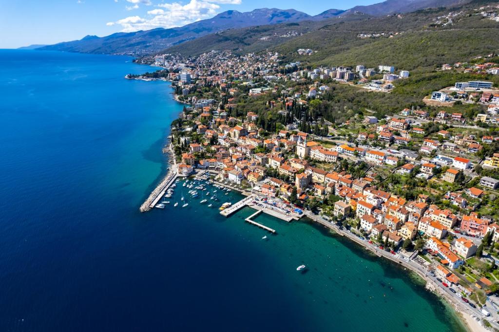 Gallery image of Apartment Thor in Opatija