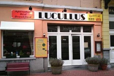 a building with a sign that reads luchulus at Logies Lucullus in Blankenberge