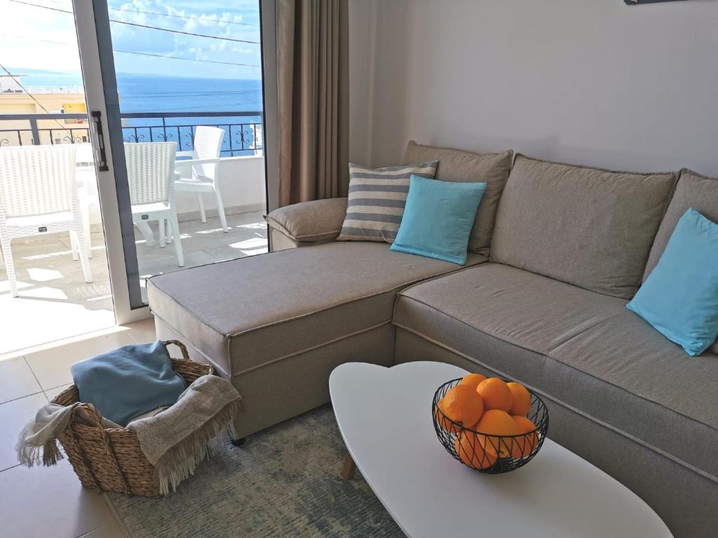 Luli Sea View Apartment