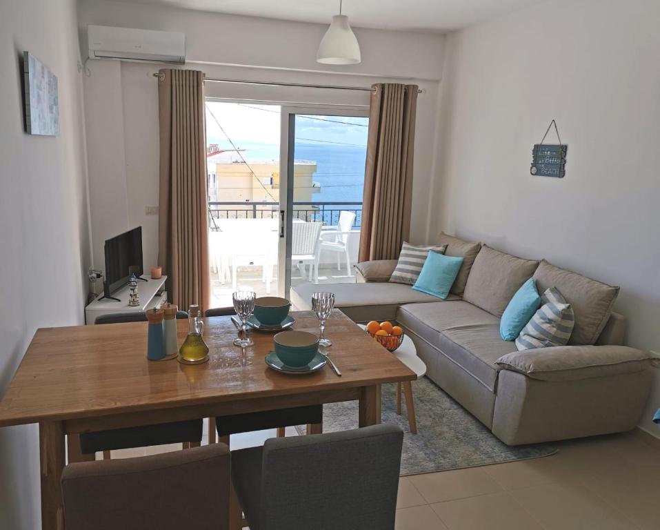 Luli Sea View Apartment - Image 4