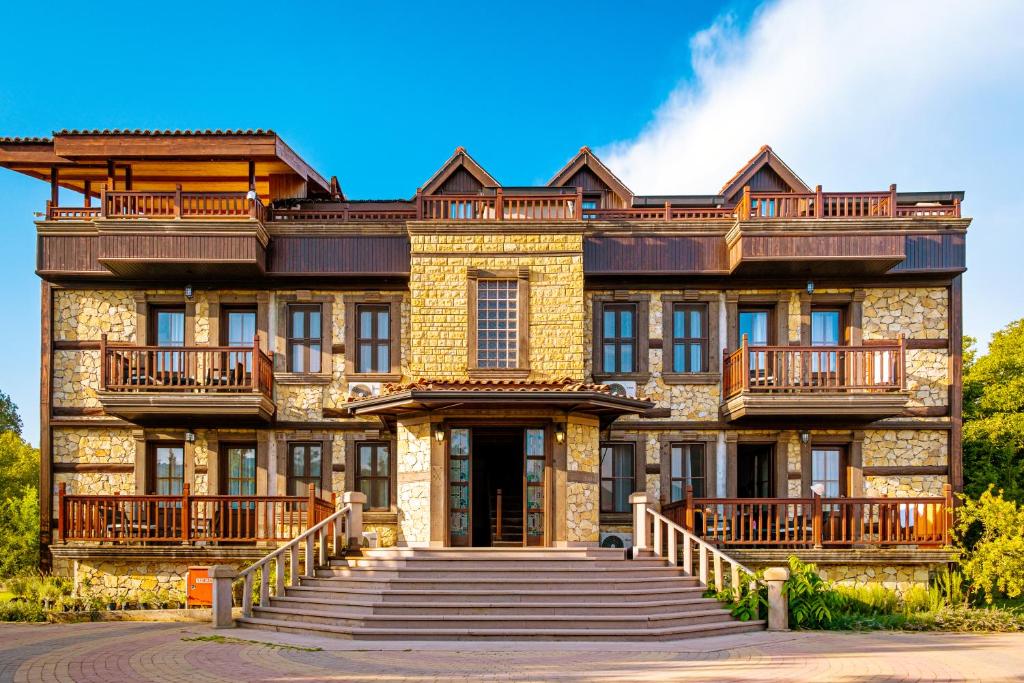 Budova, kde se hotel nachází