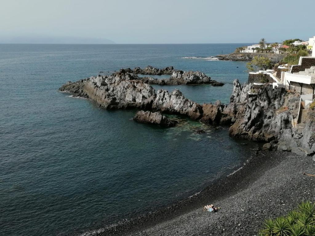 Fotografie z fotogalerie ubytování Alcala by the beach with amazing Teide View v destinaci Alcalá