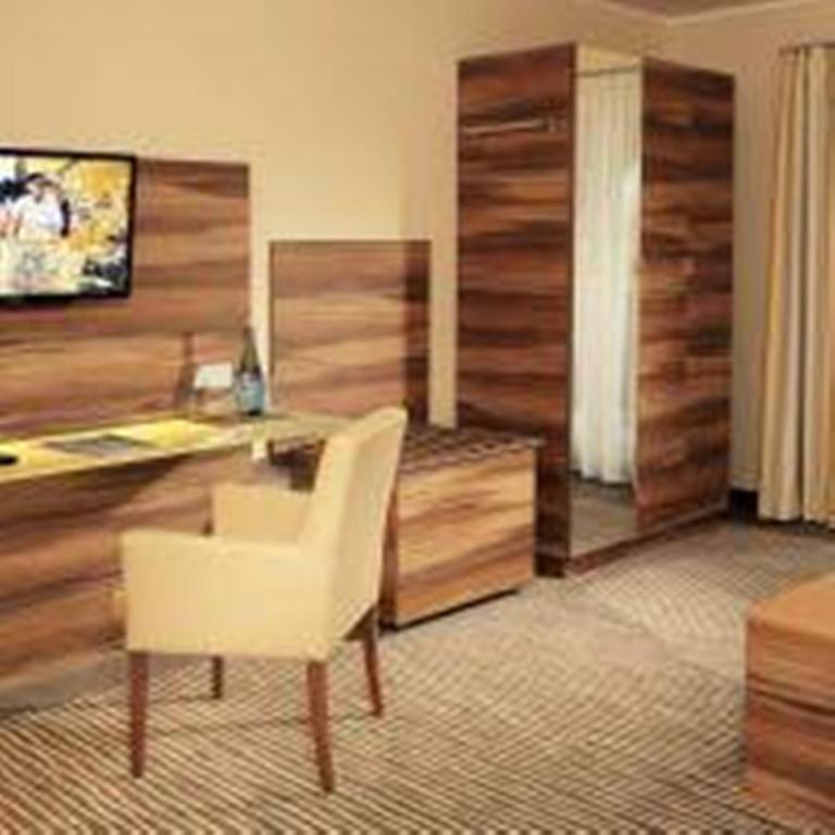 Balland's Hotel & Restaurant - Comfort Double Room