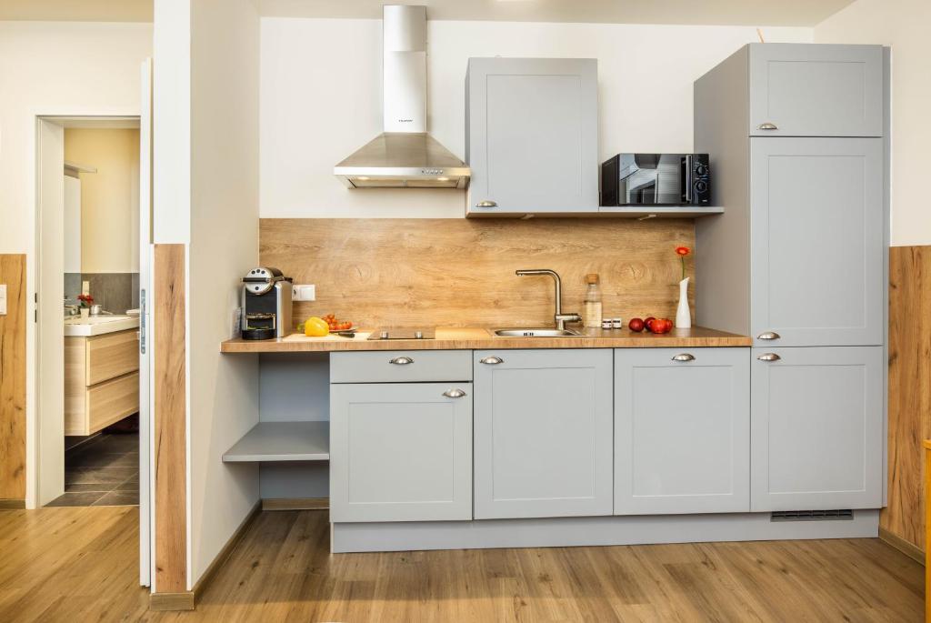 Jimmy's Apartments Lory - 11