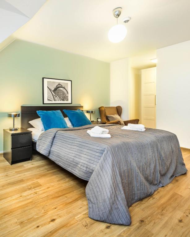 Jimmy's Apartments Lory - 14