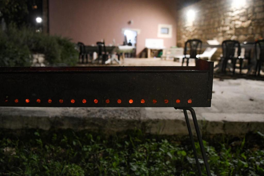 Sprzęt do grillowania w gospodarstwie agroturystycznym