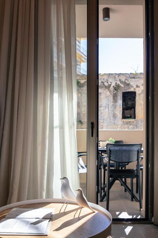 Hospi Living Old City Suites - 17