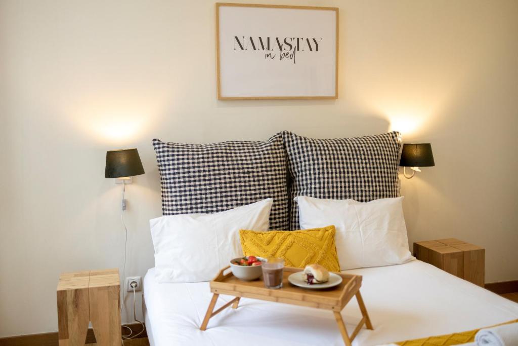 Alfama District by be@home