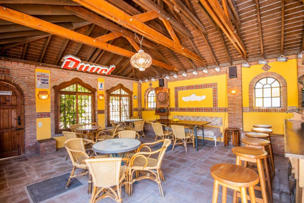 Restaurace v ubytování Cubo's Mijas Finca Huerta Rica Bambu