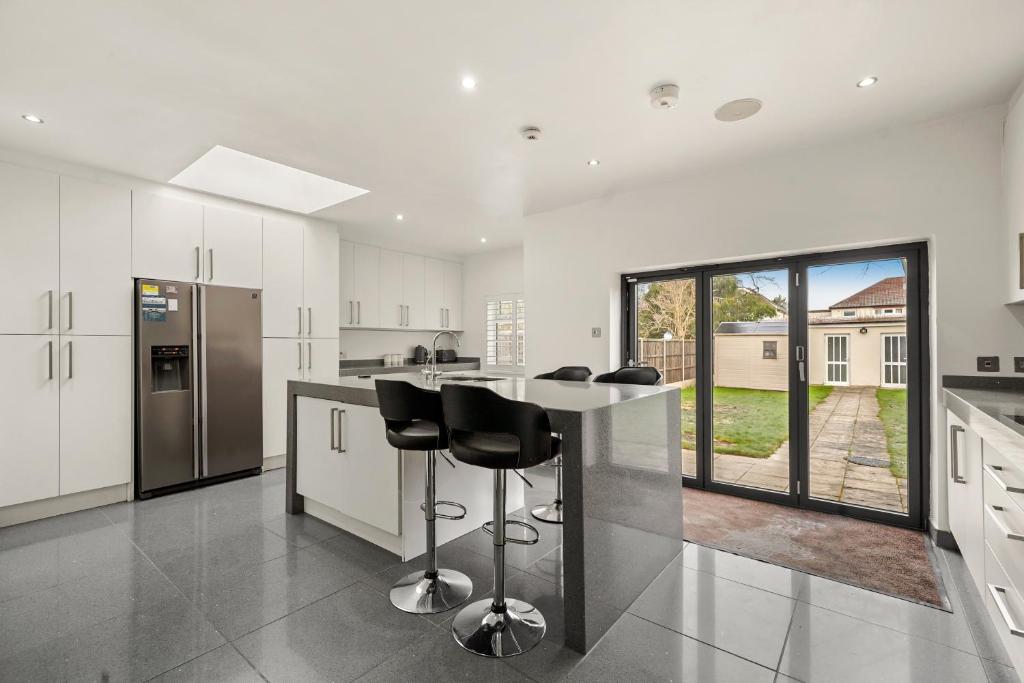 Beautiful large house in Catford, Catford Updated 2023 Prices