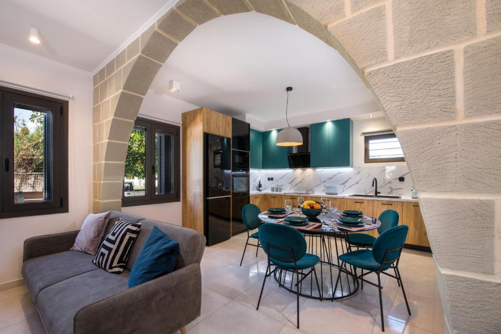 Kuchyňa alebo kuchynka v ubytovaní Anastasia & Maria Luxury Residence