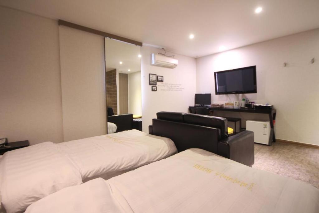 Paradise Hotel - Camera Doppia