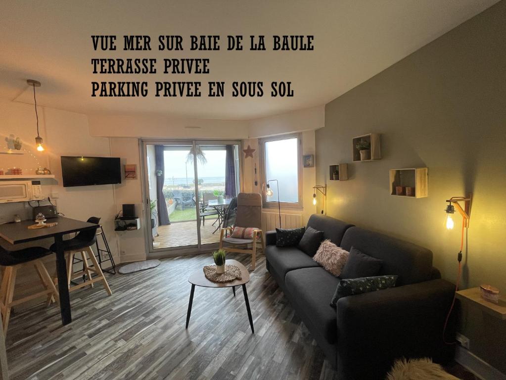 En sittgrupp p&aring; Magnifique appartement vue Mer / Terrasse et Parking priv&eacute;e
