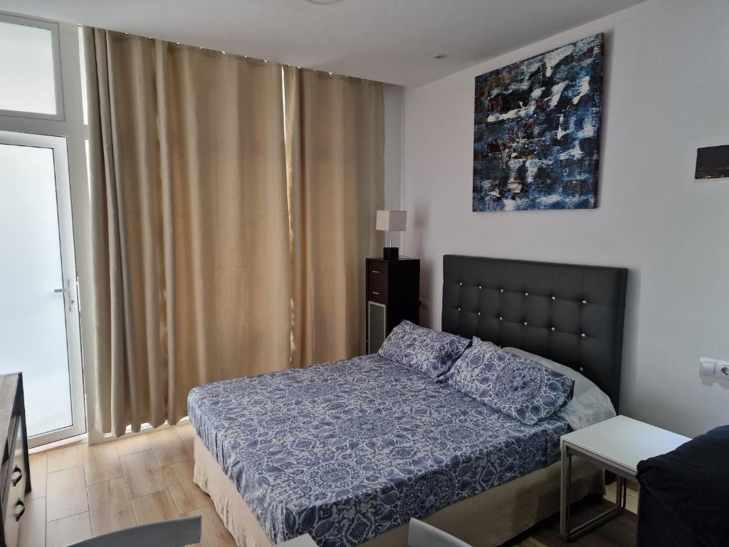 Posteľ alebo postele v izbe v ubytovaní 402 Apartamento nuevo con vista mar