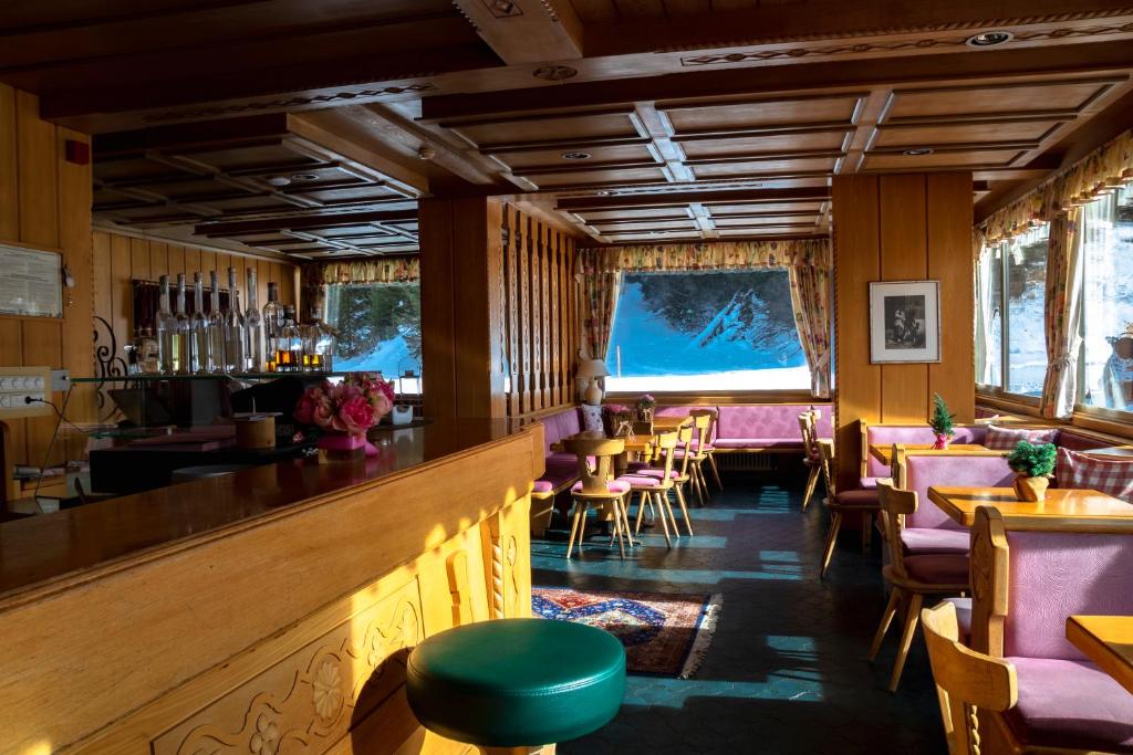 Posedenie v ubytovaní Hotel Planac