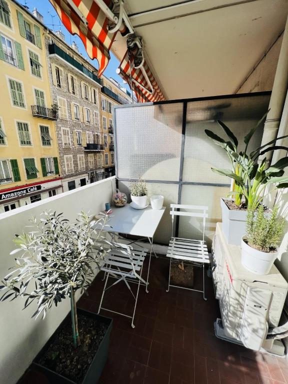 Balkón alebo terasa v ubytovaní John Homestay Room in Nice