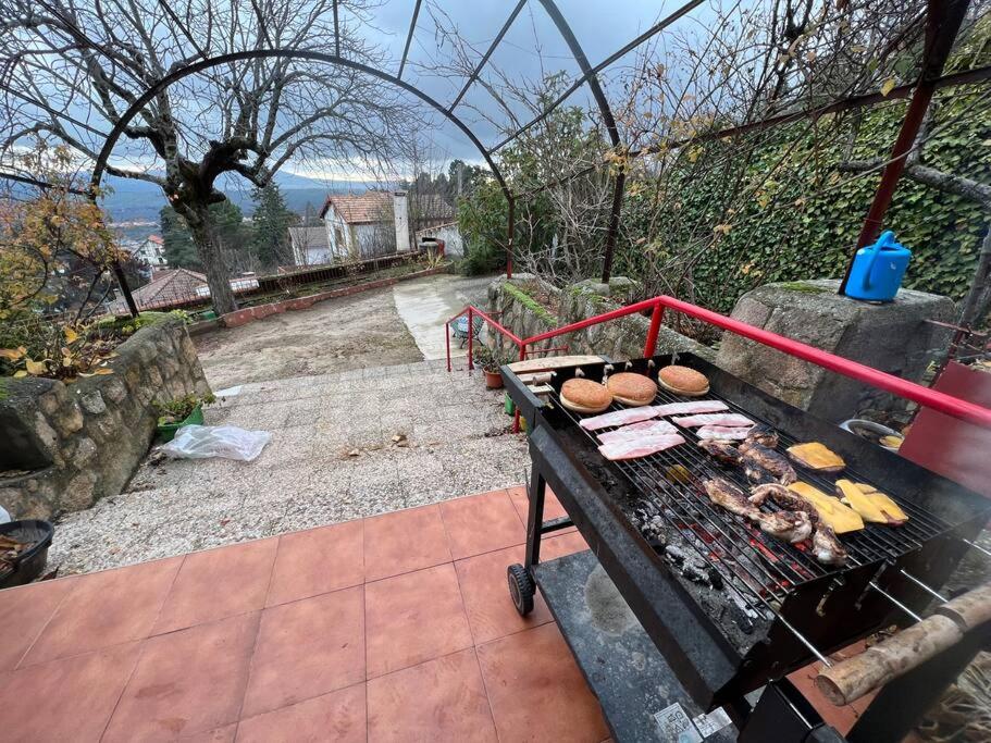 Fotografie z fotogalerie ubytování Casa independiente 4 habitaciones v destinaci Miraflores de la Sierra