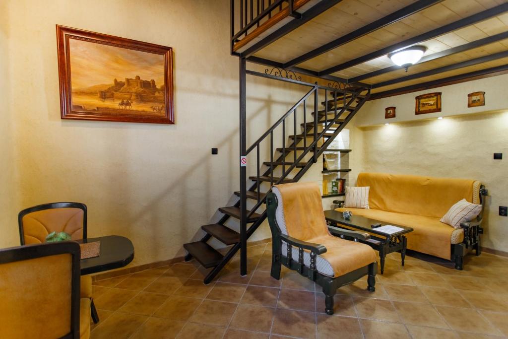 Istumisnurk majutusasutuses Apartmani Sirmium