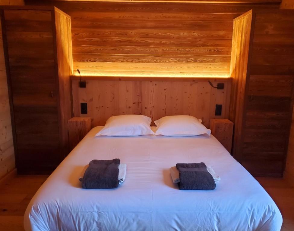 Postel nebo postele na pokoji v ubytování Le perrus