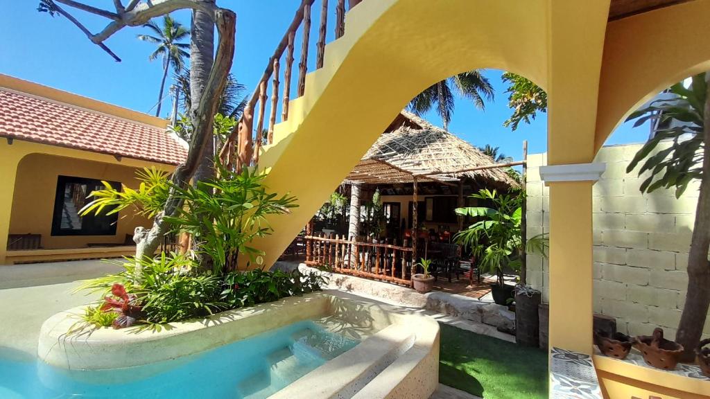 Hồ bơi trong/gần Mi Nhon Em Hotel Muine