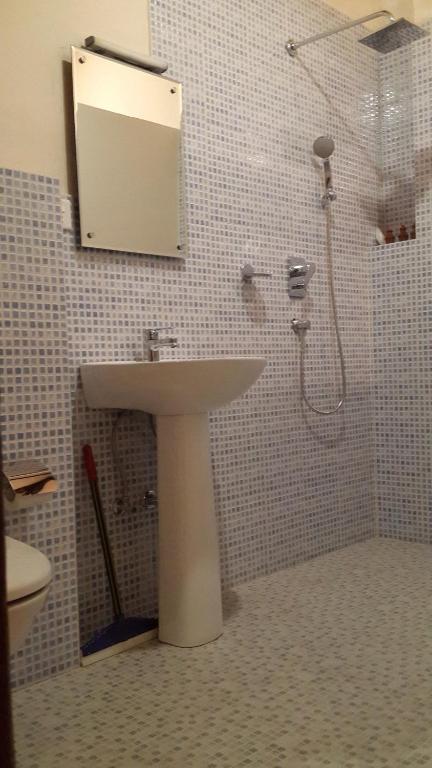 Koupelna v ubytování Hotel Heranya