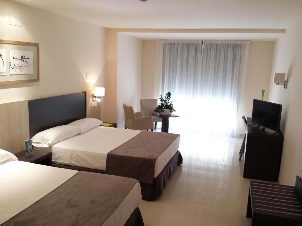 Hotel Adaria Vera - Family Room With Sea View (2 Adults + 2 Children)
