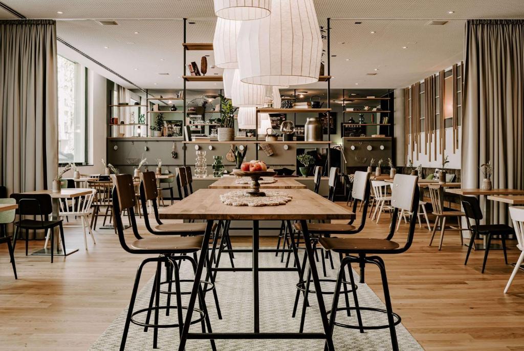 Vienna House Easy by Wyndham Stuttgart - Resim 16