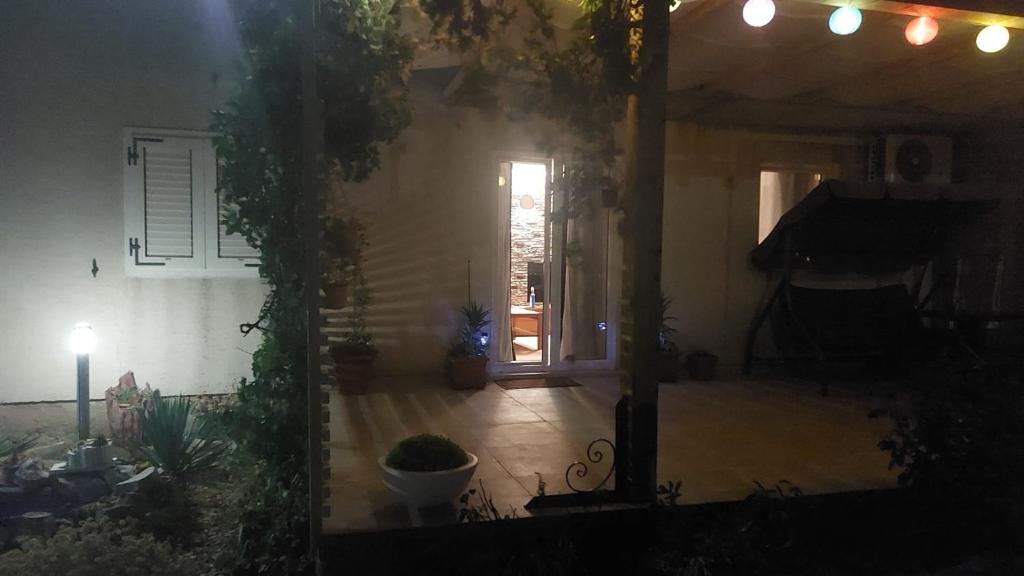 Fotografia z galérie ubytovania APARTMENT ANI, Lovreć - Makarska v destinácii Lovreć