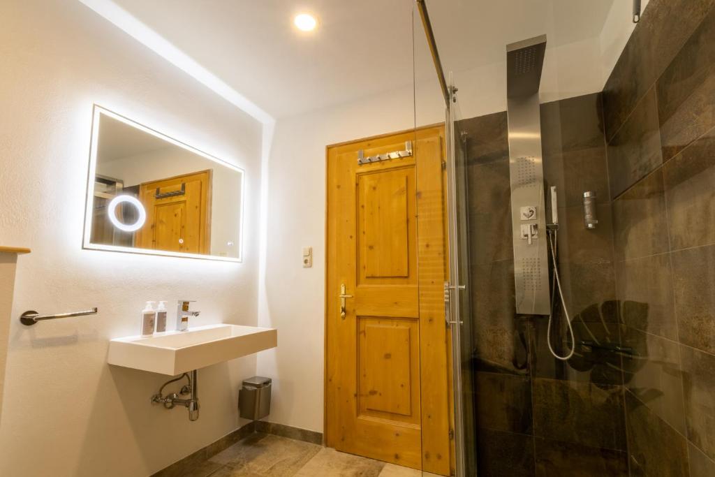 Monte Vita Tirol - Apartments - 带露台的公寓