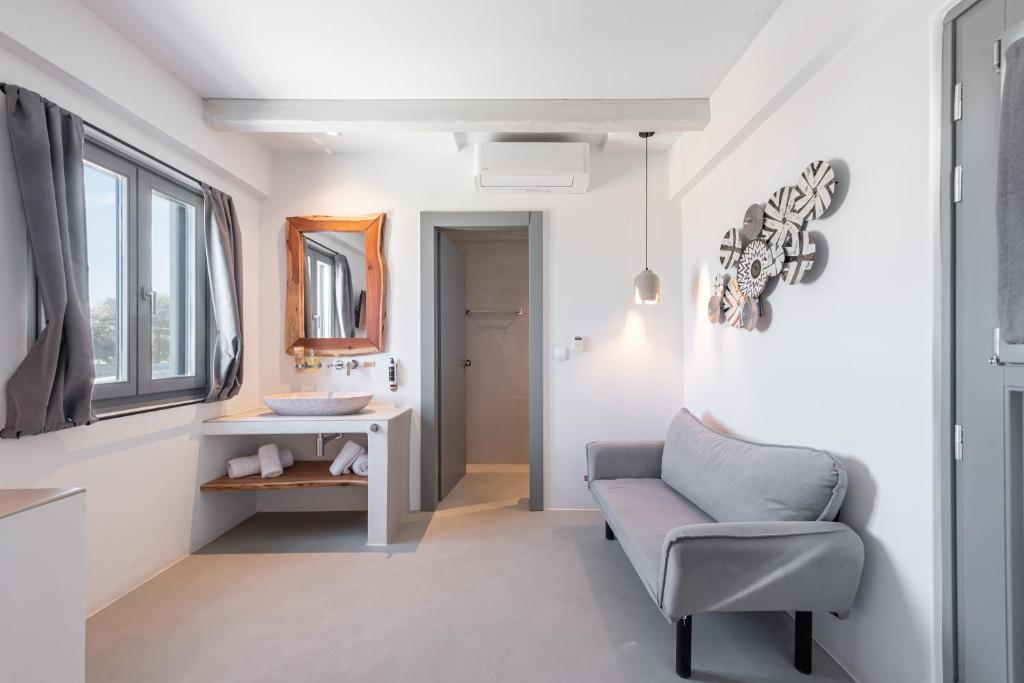 Paros Cape Suites - 10