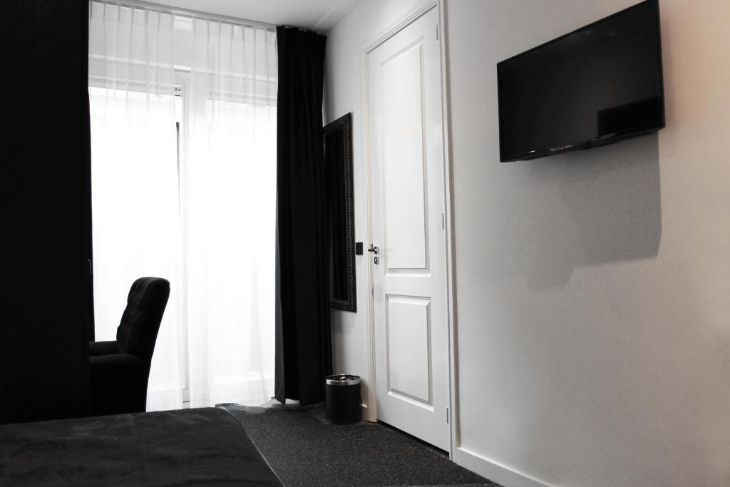Sara's Boutique Hotel - Resim 12