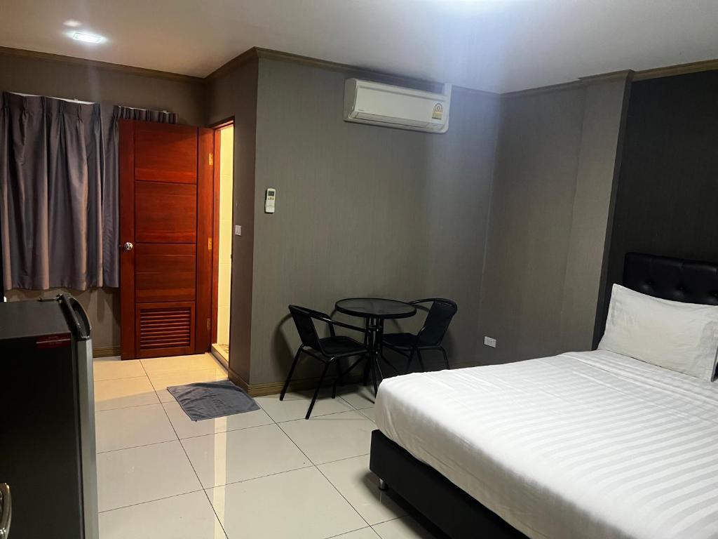 Apsara Inn - Resim 42