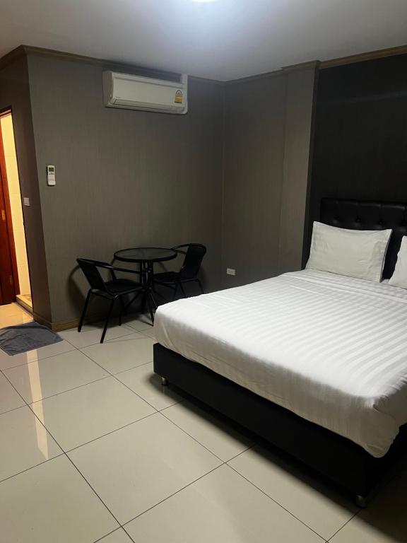 Apsara Inn - Resim 43