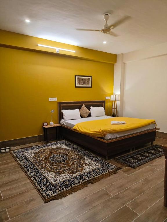 The Unmad - Dharamkot - King Room With Mountain View
