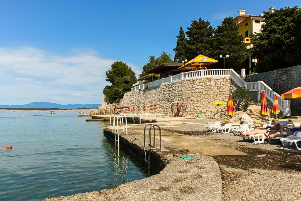 Booking.com: Hotel Riviera , Dramalj, Hrvatska - 11 Recenzije gostiju .  Rezervirajte svoj smještaj već sada!