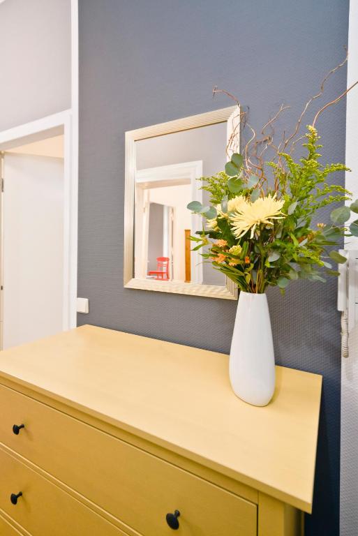 Old Town Apartments - 19