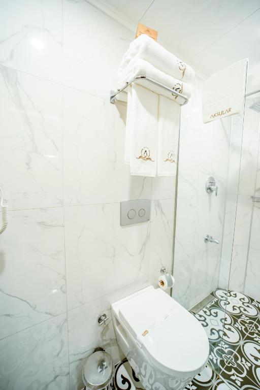 Ванная комната в Aksular Hotel
